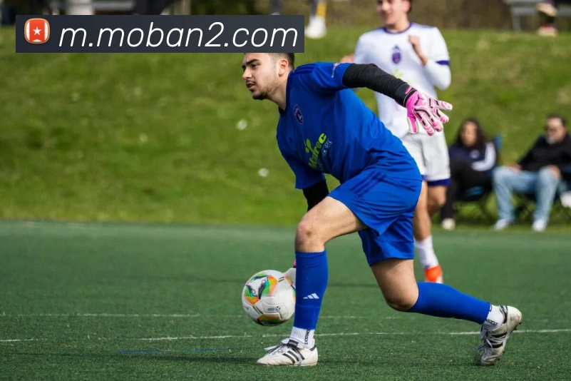 墨菲表现抢眼16投7中斩获20分4篮板4助攻2抢断三分球命中率高达40